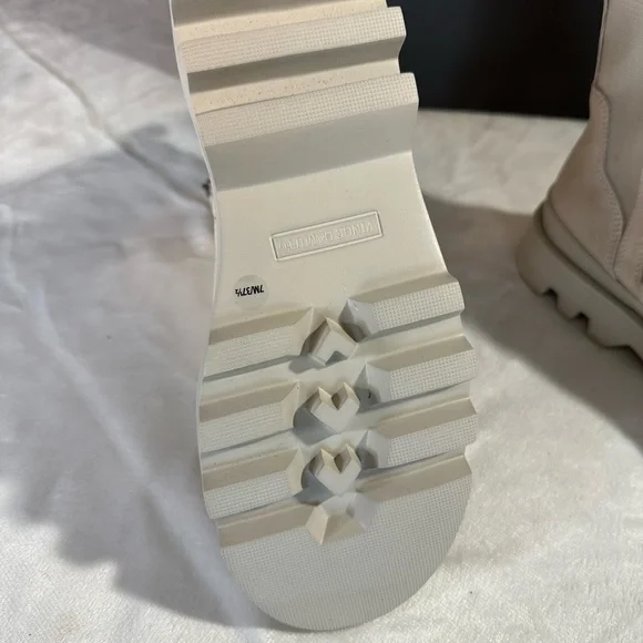 Vince Camuto Kenja Boot - Picture 5 of 7